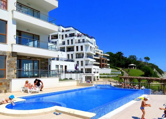 виста клиф - Byala Vista Cliff 아파트호텔 4*