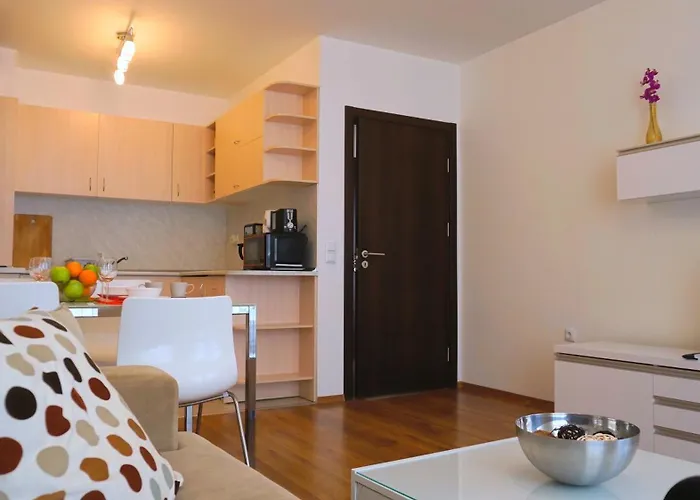 виста клиф - Byala Vista Cliff 아파트호텔 4*